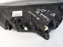 Laden Sie das Bild in den Galerie-Viewer, Frontscheinwerfer Skoda Superb III 3V1941016B Xenon Rechts Headlight