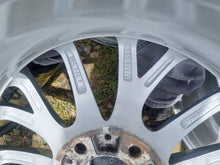 Load image into Gallery viewer, 4x Alufelge 17 Zoll 7.0" 5x120 40ET Glanz Silber 6796205 BMW 1 Rim Wheel FEL5124791063wh