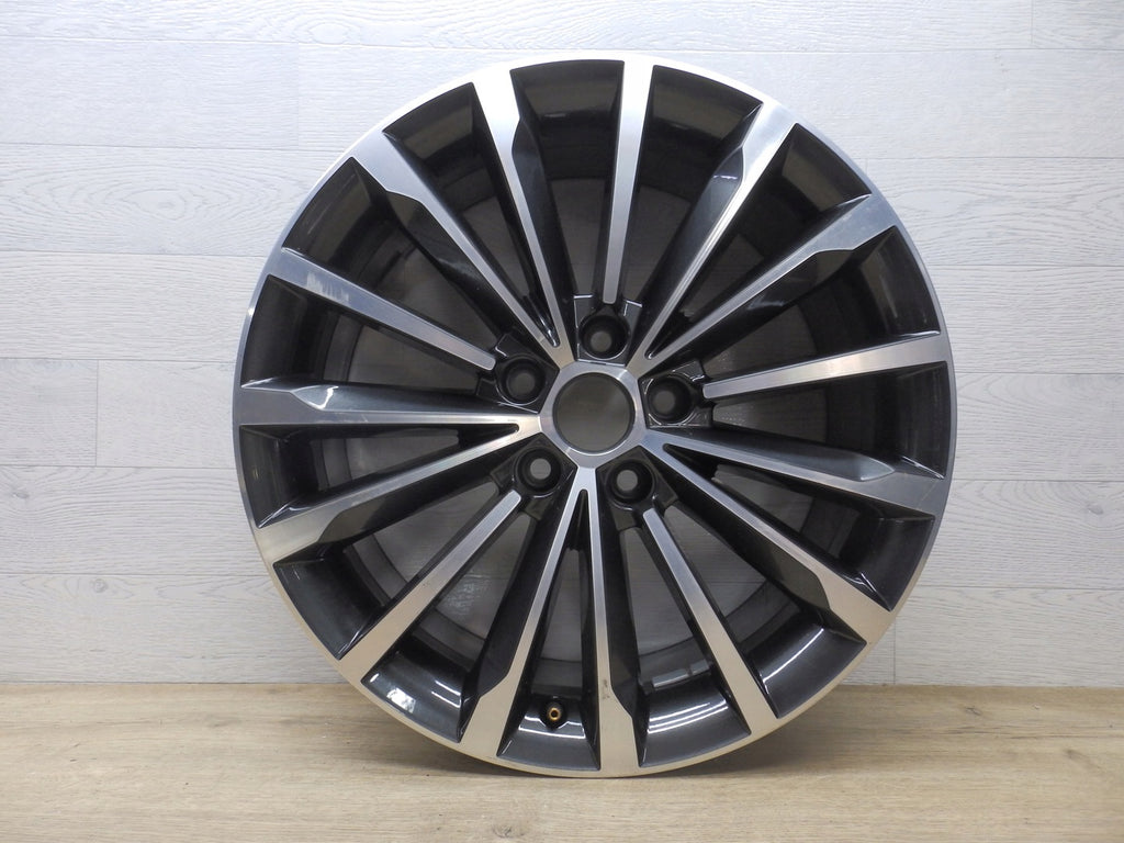 1x Alufelge 18 Zoll 7.0" 5x112 43ET Glanz Silber 565601025 Skoda Kodiaq