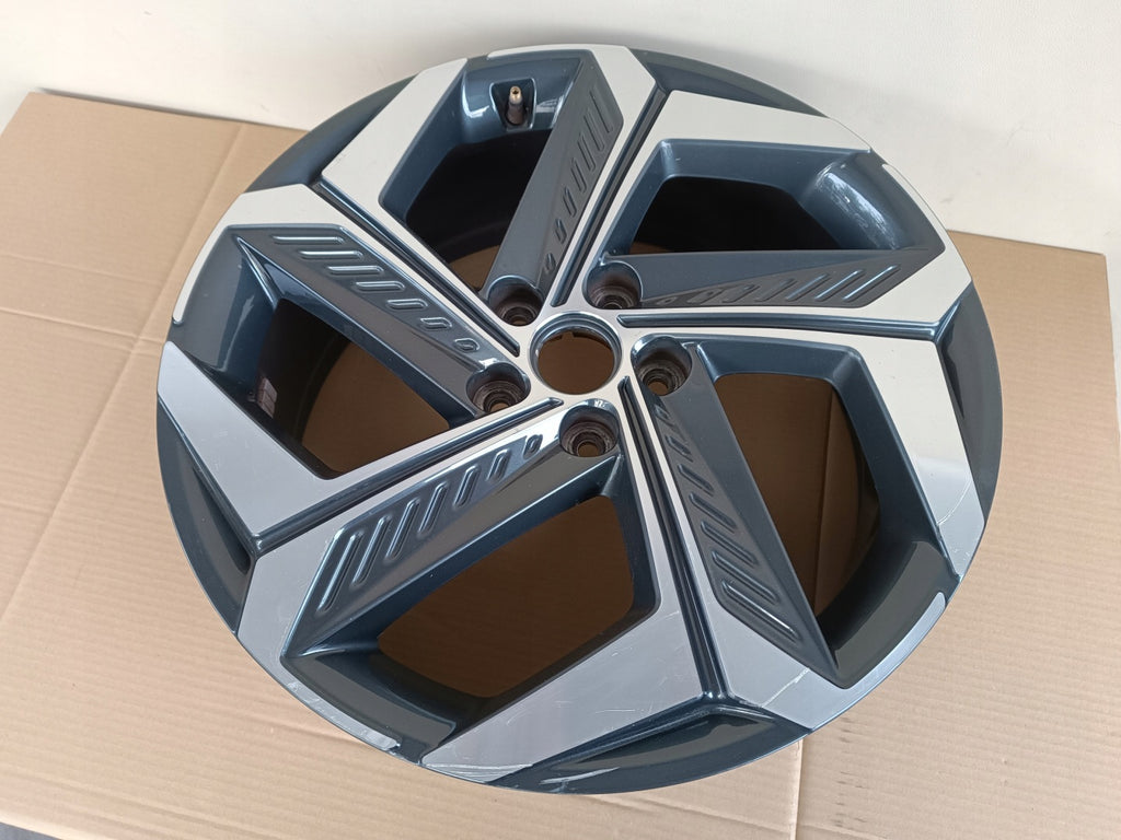 1x Alufelge 19 Zoll 7.5" 5x114.3 50ET 52910-N7320 Hyundai I Rim Wheel FEL6820406038ed