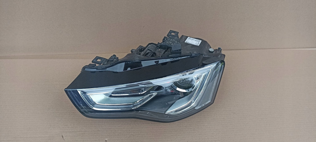 Frontscheinwerfer Audi A5 8T0941031C 030127428104 Xenon Links Headlight