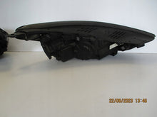 Laden Sie das Bild in den Galerie-Viewer, Frontscheinwerfer Hyundai Tucson LED Ein Satz Scheinwerfer Headlight SCH8667483589qq