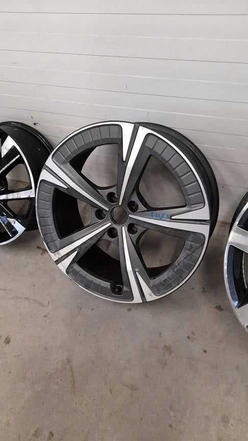 1x Alufelge 19 Zoll 8.0" 5x112 Seat Ateca Rim Wheel