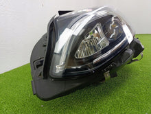 Laden Sie das Bild in den Galerie-Viewer, Frontscheinwerfer Mercedes-Benz W246 A2469062601 Links Scheinwerfer Headlight SCH8745443301bw