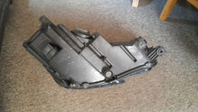 Load image into Gallery viewer, Frontscheinwerfer Audi A4 B9 8W0941005 Xenon Links Scheinwerfer Headlight