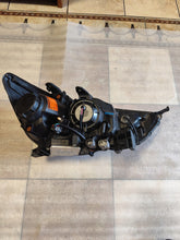 Laden Sie das Bild in den Galerie-Viewer, Frontscheinwerfer Mitsubishi Asx P9135L Links Scheinwerfer Headlight