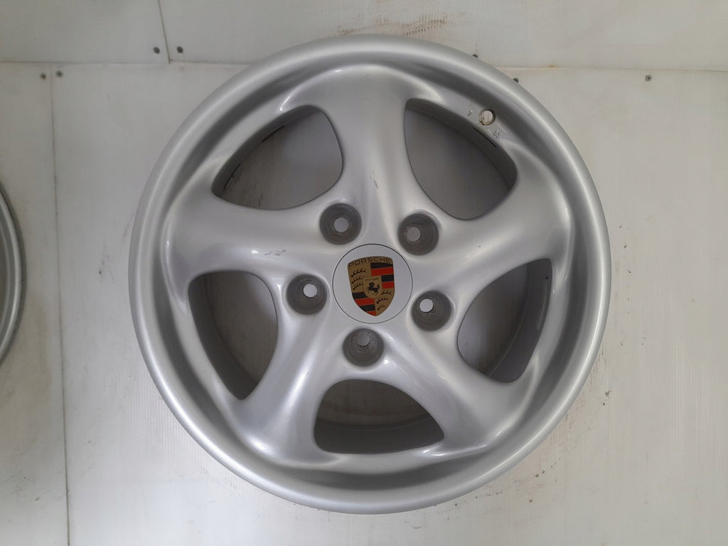 1x Alufelge 17 Zoll 7.0" 5x130 55ET Glanz Silber 99636212400 Porsche Rim Wheel FEL9972473669jx