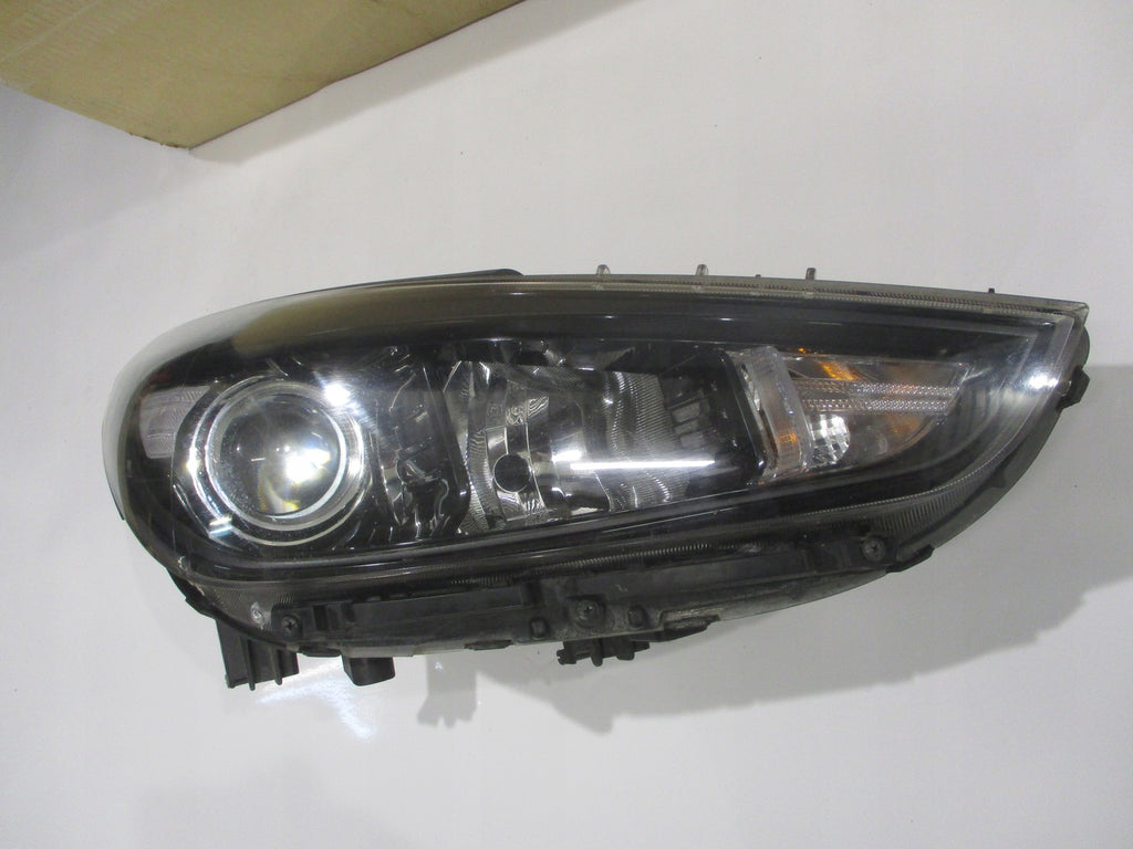 Frontscheinwerfer Hyundai I30 III 92102-G4060 LED Rechts Scheinwerfer Headlight
