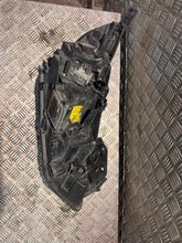 Laden Sie das Bild in den Galerie-Viewer, Frontscheinwerfer Hyundai Ioniq 92101-G2 Xenon Links Scheinwerfer Headlight SCH2936558112nw