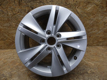 Load image into Gallery viewer, 1x Alufelge 16 Zoll 7.0&quot; 5x112 48ET Silber 5H0601025K6 VW Golf Viii Rim Wheel