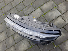 Laden Sie das Bild in den Galerie-Viewer, Frontscheinwerfer Skoda Kamiq 658941015 LED Ein Stück (Rechts oder Links) SCH2158915491yj