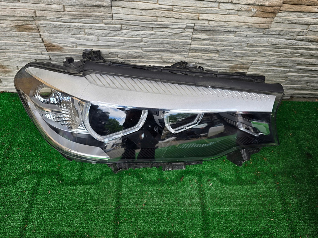 Frontscheinwerfer BMW 5 G31 G30 8499116-01 LED Rechts Scheinwerfer Headlight SCH1374638491ah