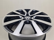 Laden Sie das Bild in den Galerie-Viewer, 4x Alufelge 18 Zoll 7.5&quot; 5x112 51ET VW Passat Tiguan Arteon Rim Wheel