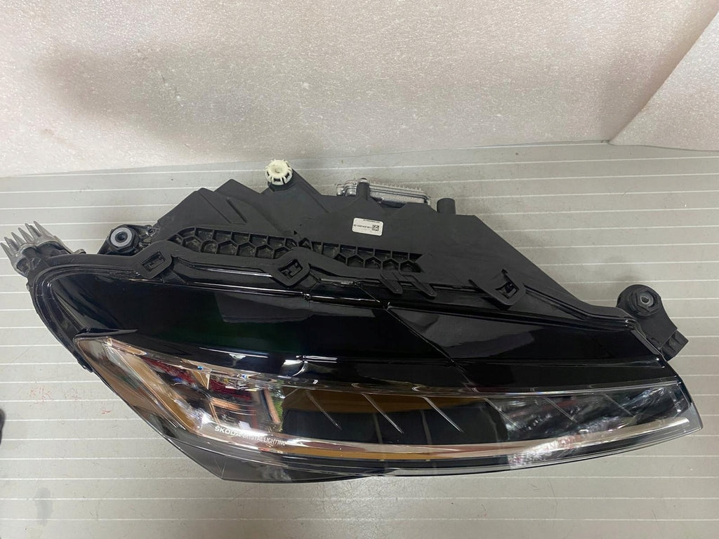 Frontscheinwerfer Skoda Superb III 3V1941016E LED Rechts Scheinwerfer Headlight