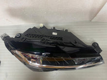 Load image into Gallery viewer, Frontscheinwerfer Skoda Superb III 3V1941016E LED Rechts Scheinwerfer Headlight