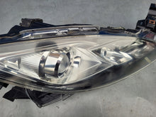 Laden Sie das Bild in den Galerie-Viewer, Frontscheinwerfer Mazda 6 Rechts Scheinwerfer Headlight