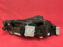 Laden Sie das Bild in den Galerie-Viewer, Frontscheinwerfer Skoda Superb III 3V1941015D LED FALSE Scheinwerfer Headlight SCH5729145335tp