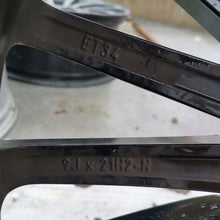 Load image into Gallery viewer, 1x Alufelge 21 Zoll 9.0" 5x112 34ET Glanz Silber A2234011700 Mercedes-Benz W223 FEL5201396722zh