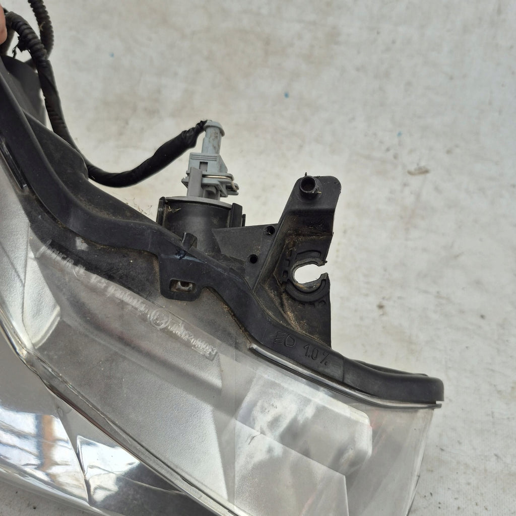 Frontscheinwerfer Peugeot 107 81110-0H110 Rechts Scheinwerfer Headlight SCH4253344073dq