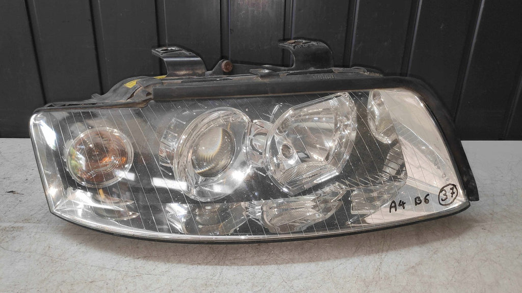 Frontscheinwerfer Audi A4 B6 Xenon Ein Stück (Rechts oder Links) Headlight SCH5841336902ay