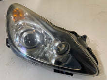 Laden Sie das Bild in den Galerie-Viewer, Frontscheinwerfer Opel Corsa D 13186386E Rechts Scheinwerfer Headlight SCH8916589325bq