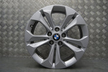Laden Sie das Bild in den Galerie-Viewer, 1x Alufelge 17 Zoll 7.5" 5x112 52ET Glanz Silber 6856065 BMW X1 F48 Rim Wheel FEL6954074435mt