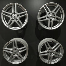 Laden Sie das Bild in den Galerie-Viewer, 4x Alufelge 16 Zoll 6.5" 5x112 44ET RCD17-656 Skoda Octavia II Golf Vii FEL2405859949kl