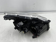 Laden Sie das Bild in den Galerie-Viewer, Frontscheinwerfer Toyota Avensis 81170-05240 Links Scheinwerfer Headlight SCH6436407794za