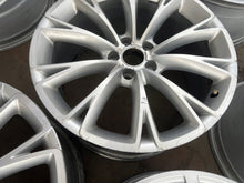 Laden Sie das Bild in den Galerie-Viewer, 1x Alufelge 19 Zoll 9.0&quot; 5x112 33ET Glanz Silber 4H0601025G Audi Rim Wheel