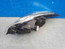 Laden Sie das Bild in den Galerie-Viewer, Frontscheinwerfer Mazda 3 BBM5-51030 Xenon Rechts Scheinwerfer Headlight