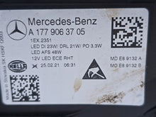 Laden Sie das Bild in den Galerie-Viewer, Frontscheinwerfer Mercedes-Benz W177 A1779063705 Links Scheinwerfer Headlight SCH6952037238pz