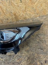 Laden Sie das Bild in den Galerie-Viewer, Frontscheinwerfer Ford Kuga I GV41-13D155-EH Links Scheinwerfer Headlight SCH1494538804ol