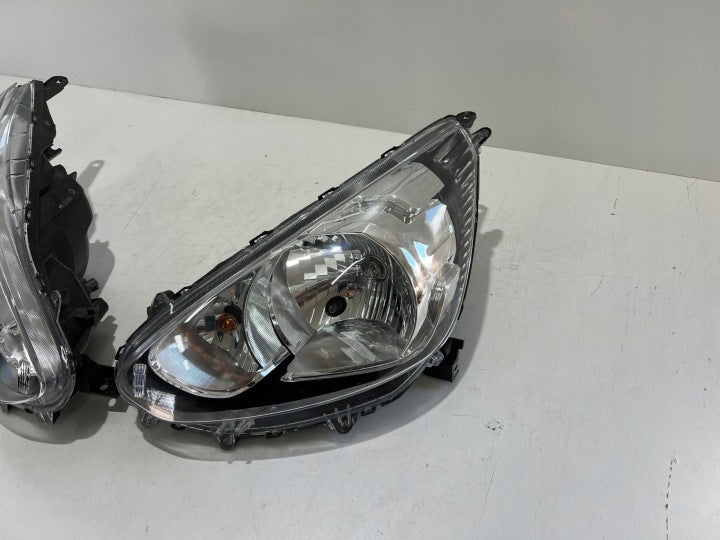 Frontscheinwerfer Mitsubishi Space Star 666778876 Ein Satz Headlight SCH9535774070ul