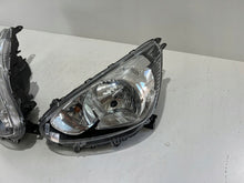 Laden Sie das Bild in den Galerie-Viewer, Frontscheinwerfer Mitsubishi Space Star 666778876 Ein Satz Headlight SCH9535774070ul