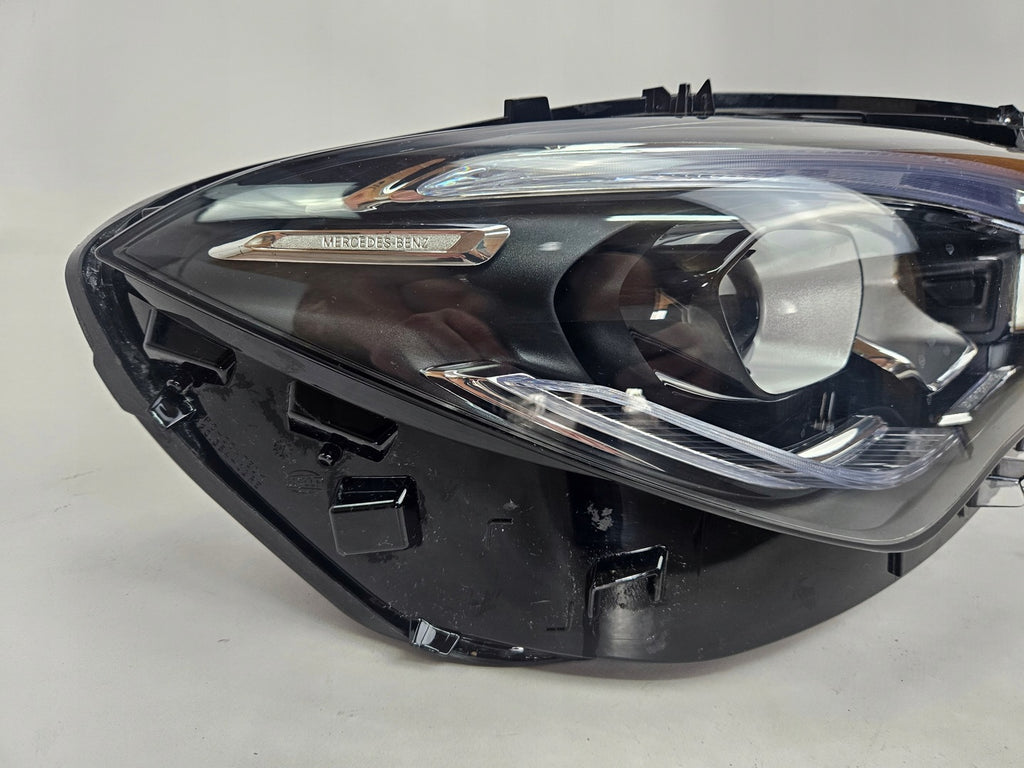 Frontscheinwerfer Mercedes-Benz Cla A1189062600 Full LED Rechts Headlight SCH6949118231zq