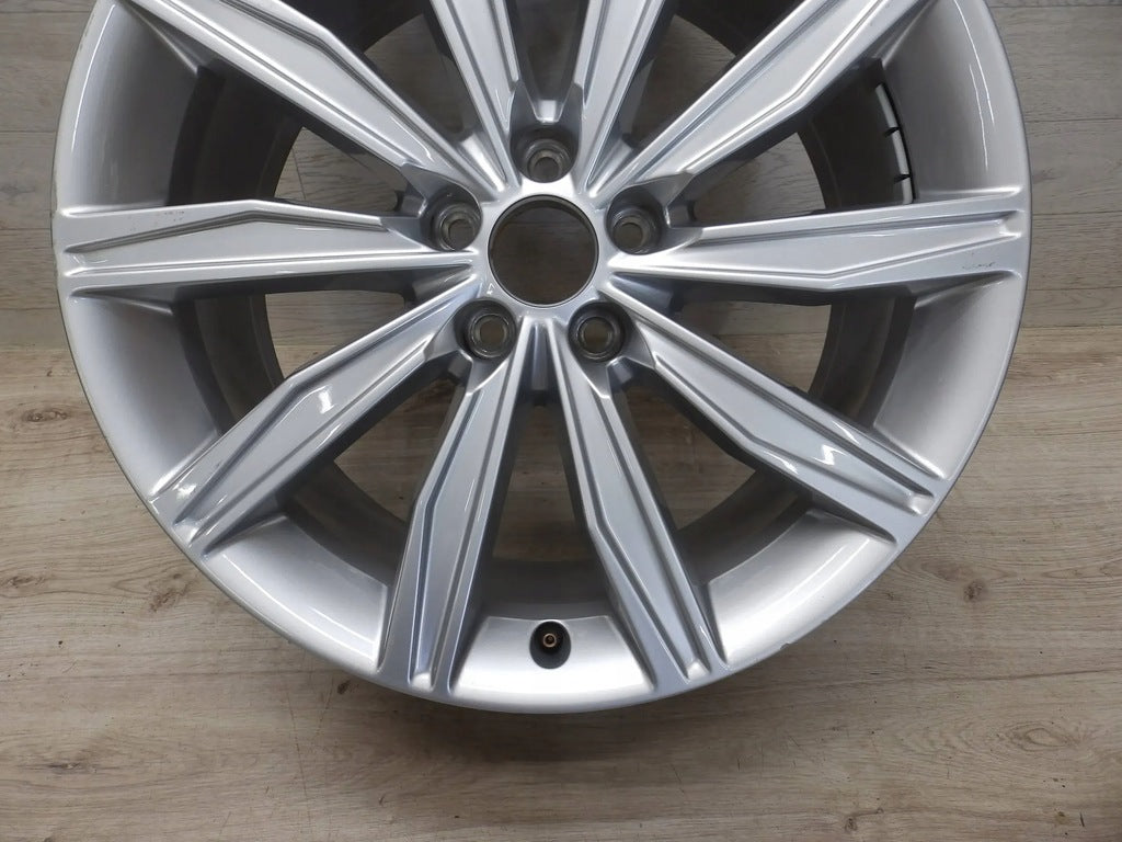 1x Alufelge 19 Zoll 8.5" 5x112 40ET Glanz Silber 4K0601025 Audi A6 C7 Rim Wheel FEL5483956351rb