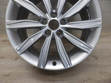 Load image into Gallery viewer, 1x Alufelge 19 Zoll 8.5" 5x112 40ET Glanz Silber 4K0601025 Audi A6 C7 Rim Wheel FEL5483956351rb