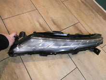 Laden Sie das Bild in den Galerie-Viewer, Frontscheinwerfer Mitsubishi Eclipse Cross I EDM92205010 LED Links Headlight SCH7735480755va