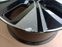 Laden Sie das Bild in den Galerie-Viewer, 1x Alufelge 19 Zoll 9.0&quot; 5x108 53ET Glanz Schwarz 32327782 Polestar Rim Wheel