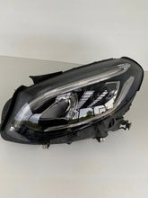Laden Sie das Bild in den Galerie-Viewer, Frontscheinwerfer Mercedes-Benz W246 A2469066901 Links Scheinwerfer Headlight SCH2123074186es