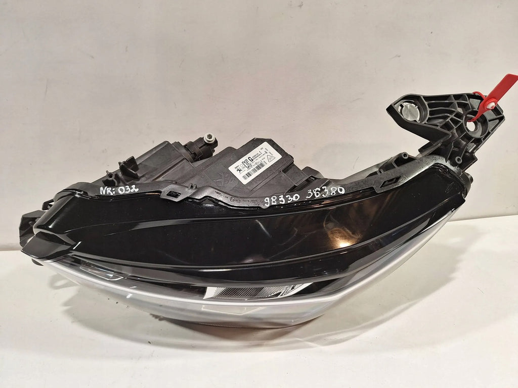 Frontscheinwerfer Peugeot 2008 208 II 9833036380 LED Links Headlight