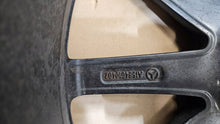 Load image into Gallery viewer, 1x Alufelge 20 Zoll A1564010402 Mercedes-Benz Gla Amg Rim Wheel FEL5202892228ub