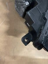 Load image into Gallery viewer, Frontscheinwerfer Audi E Tron 89A941035 Full LED Links Scheinwerfer Headlight SCH9929309356jl