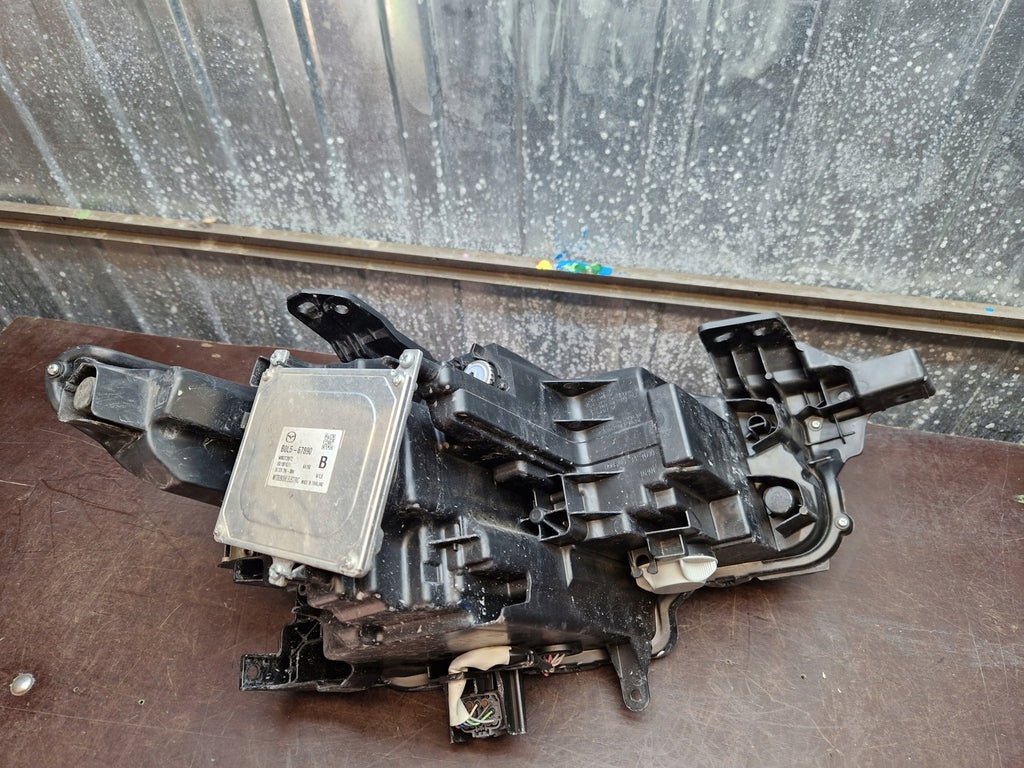 Frontscheinwerfer Mazda IV BCJH-51040 LED Links Scheinwerfer Headlight SCH4659225736he