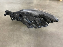 Laden Sie das Bild in den Galerie-Viewer, Frontscheinwerfer Mazda 6 Gj Rechts Scheinwerfer Headlight SCH8474930721oa