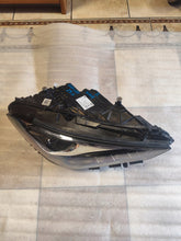 Laden Sie das Bild in den Galerie-Viewer, Frontscheinwerfer Mercedes-Benz Cla A1189060801 LED Rechts Headlight SCH2471184303hf