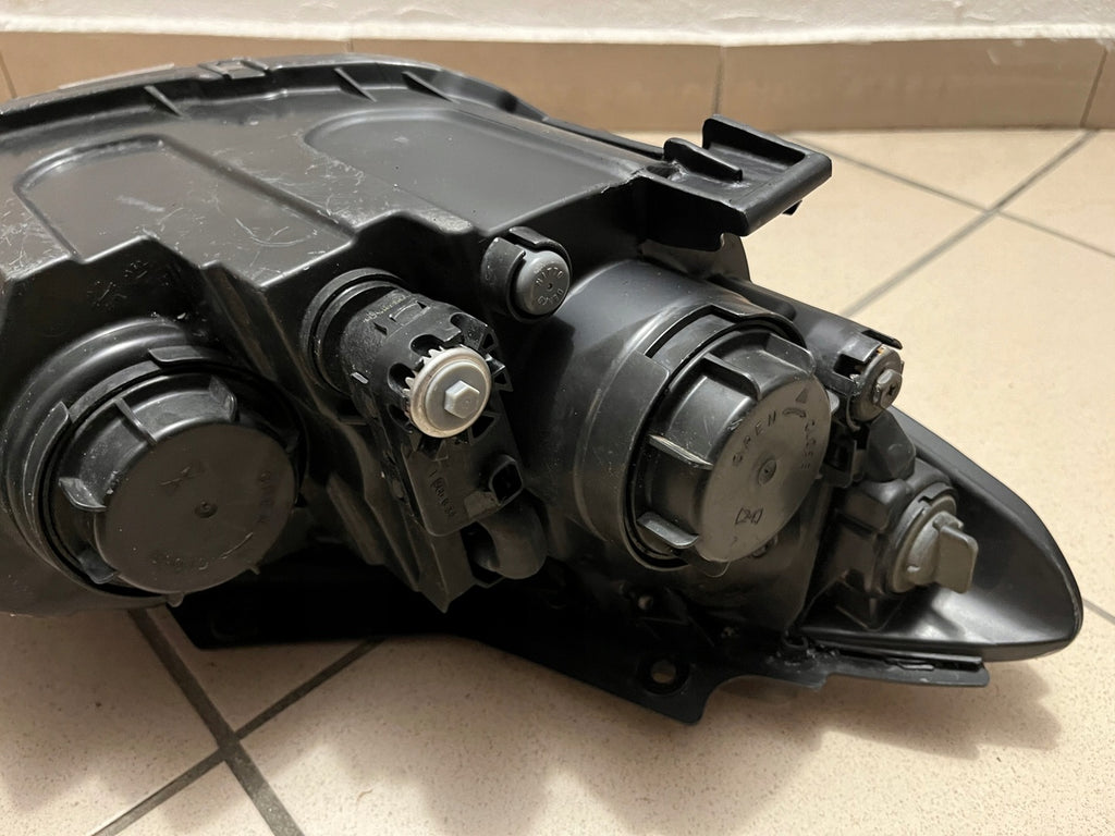 Frontscheinwerfer Hyundai I30 92101-2R000 Links Scheinwerfer Headlight