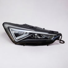 Load image into Gallery viewer, Frontscheinwerfer Seat Tarraco Kn2 5FJ941008J 90143461 FULL LED Rechts Headlight