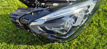 Laden Sie das Bild in den Galerie-Viewer, Frontscheinwerfer Mercedes-Benz Gle A1679060900 LED Rechts Headlight