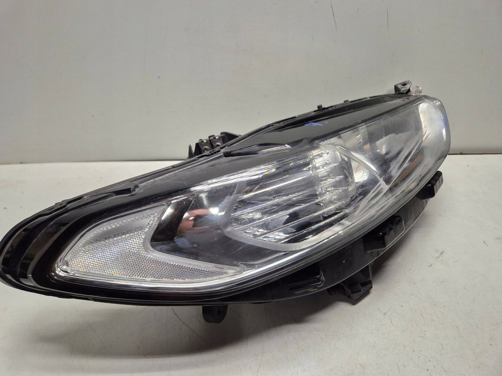 Frontscheinwerfer Ford Mondeo DS7313W029 Rechts Scheinwerfer Headlight SCH6825022266rq
